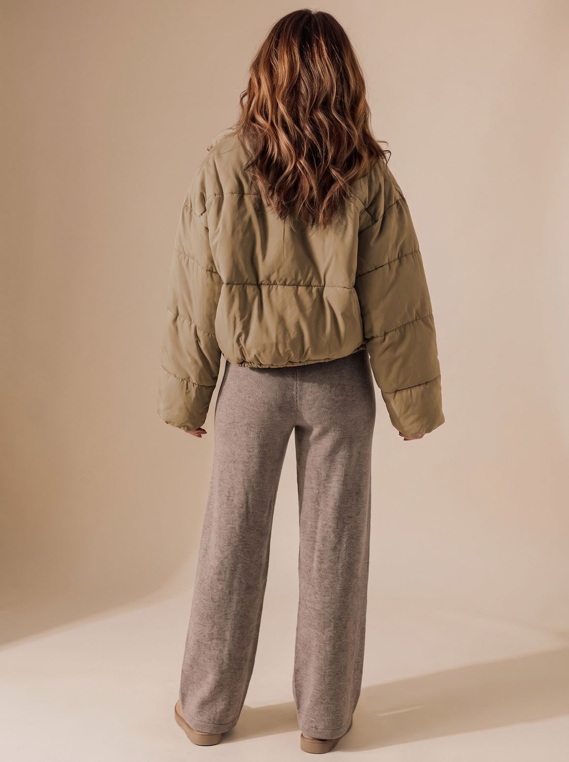 Winterjas dames kort oversized gewatteerd met rits 4