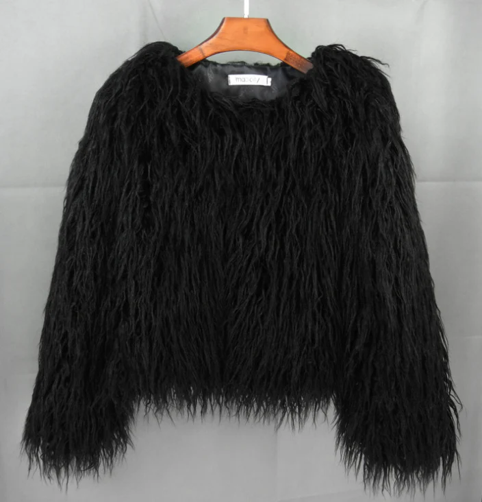 Winterjas dames kort pluizig met lange mouwen 1