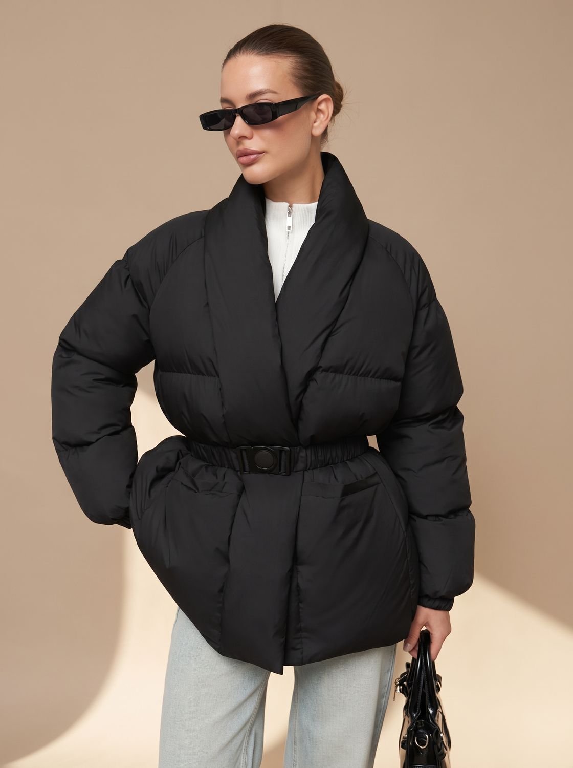 Winterjas dames oversized gewatteerd met ceintuur en opstaande kraag 5